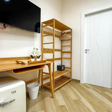 Caracciolo 21 B&B 3*