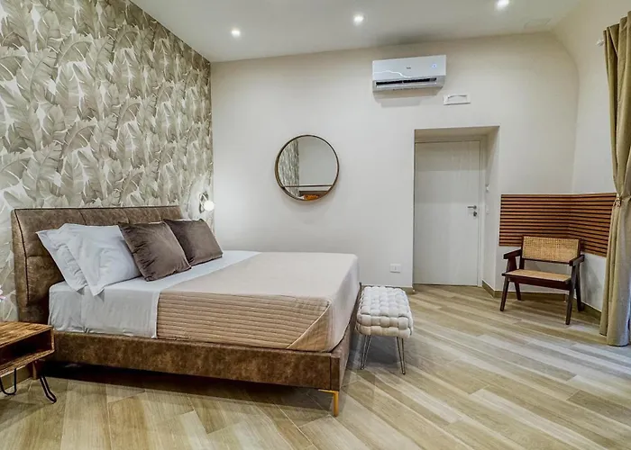 Caracciolo 21 3* Nápoly