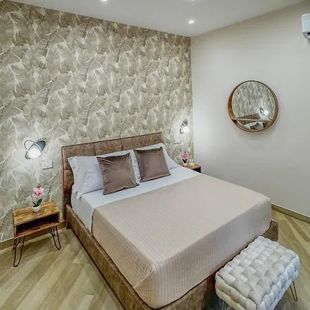 Bed & Breakfast Caracciolo 21 3*