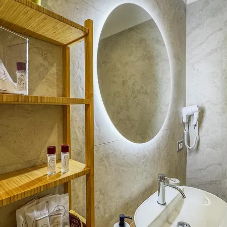 فندق مبيت وإفطار Caracciolo 21 4*
